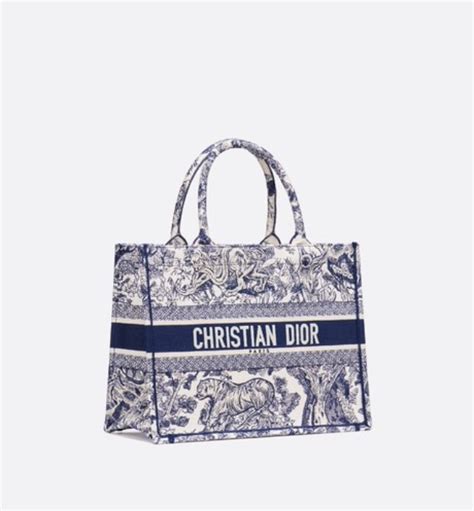 sac papier dior|christian dior bags.